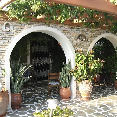 Pensjonat Irini-vicky Ios